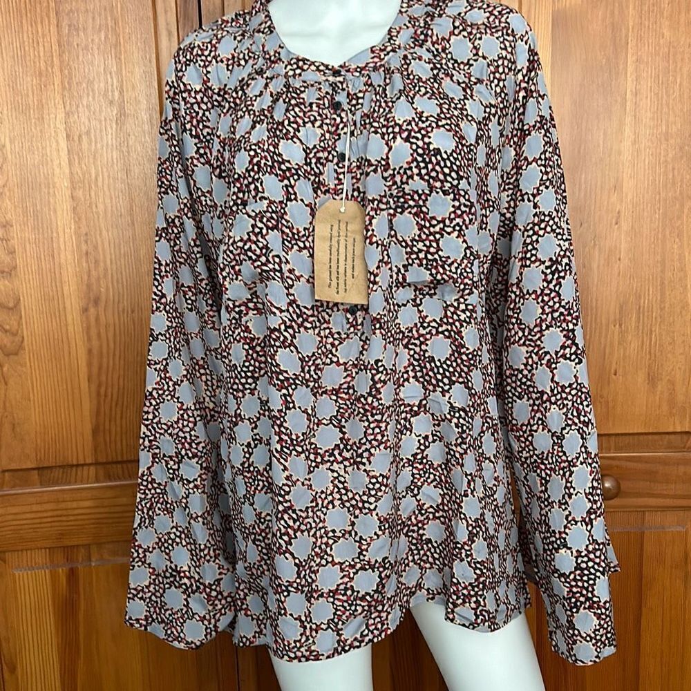 Royalton 1XL Silk Blouse Abstract Print Wide Arms Pullover